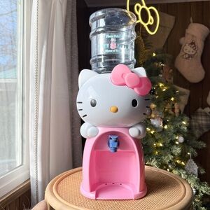 Hello Kitty Water Dispenser & Jug